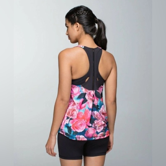 Lululemon Lightened Up Singlet Secret Garden Floral Print, Size 4 - Picture 10 of 10